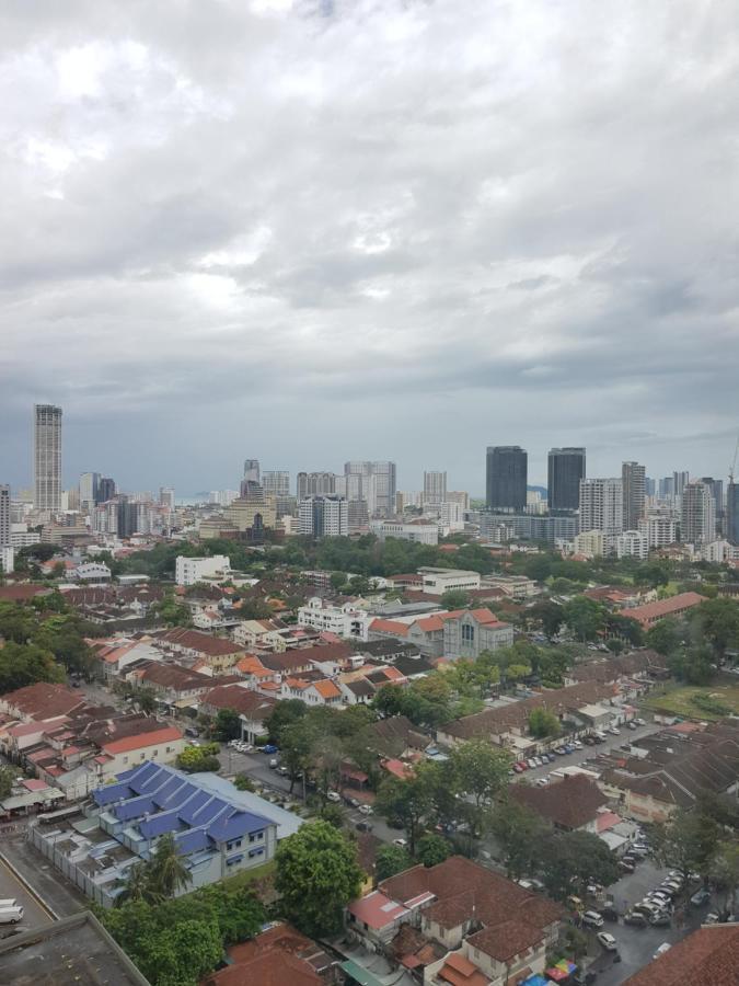 Mansion One Suite By Staycation Homestay George Town Bagian luar foto